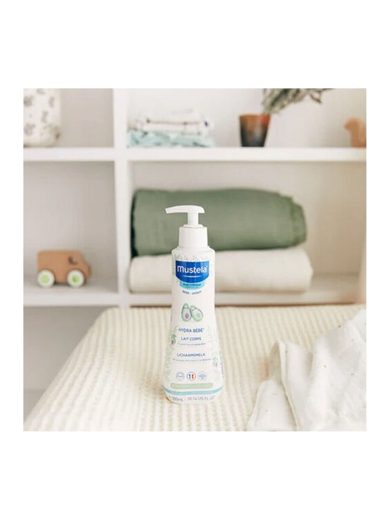 Mustela Hydra Bebe Günlük Kullanıma Uygun Vücut Losyonu 300ml